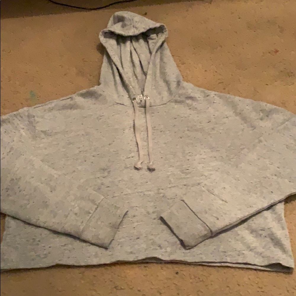 Cropped hoodie